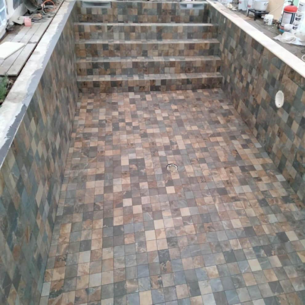 construction-piscine-personnalisée-a-Abeville